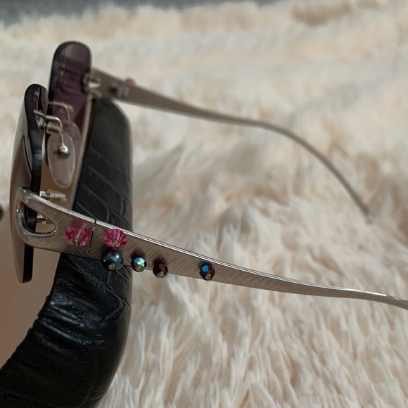 Judith Leiber Sunglasses - Picture 6 of 12